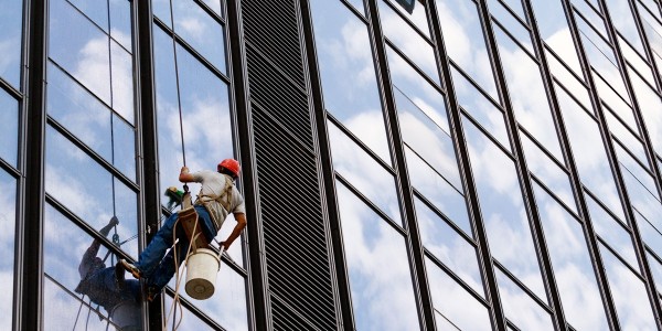 高空外墻清洗常用工具介紹